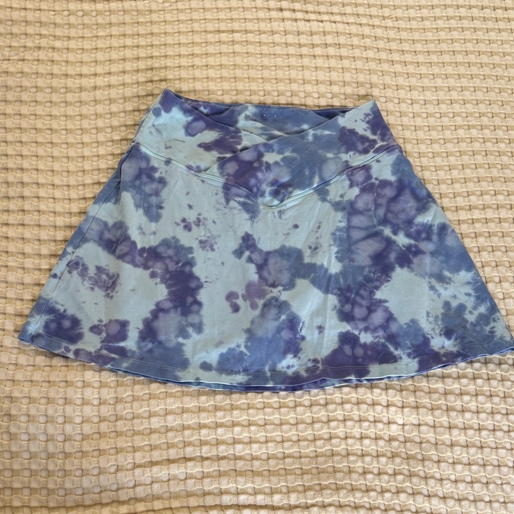 PINK Blue Tie-Dye Women's Skirt size medium fits like small
